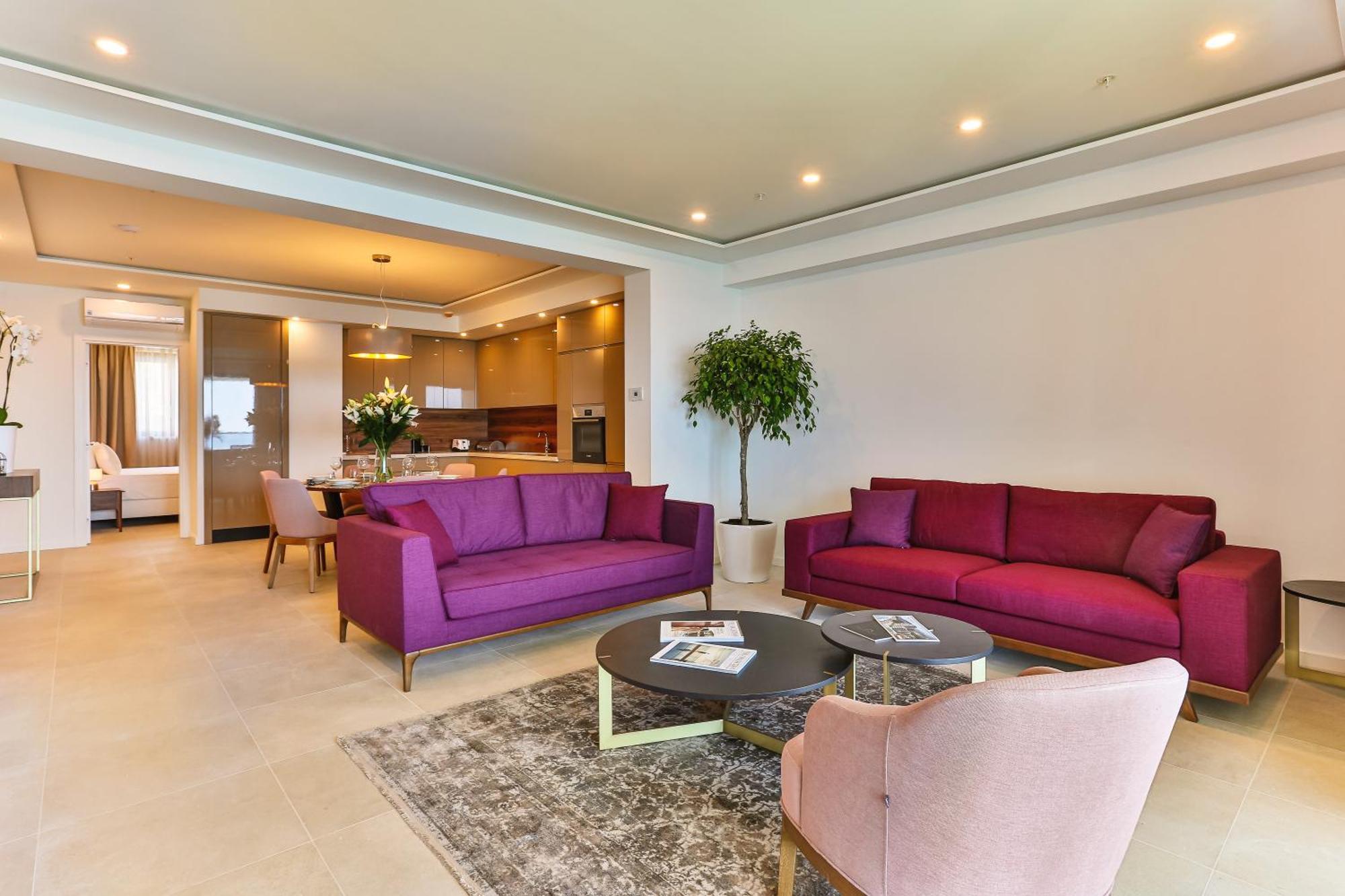 Aparthotel Sunraf Luxe Budva