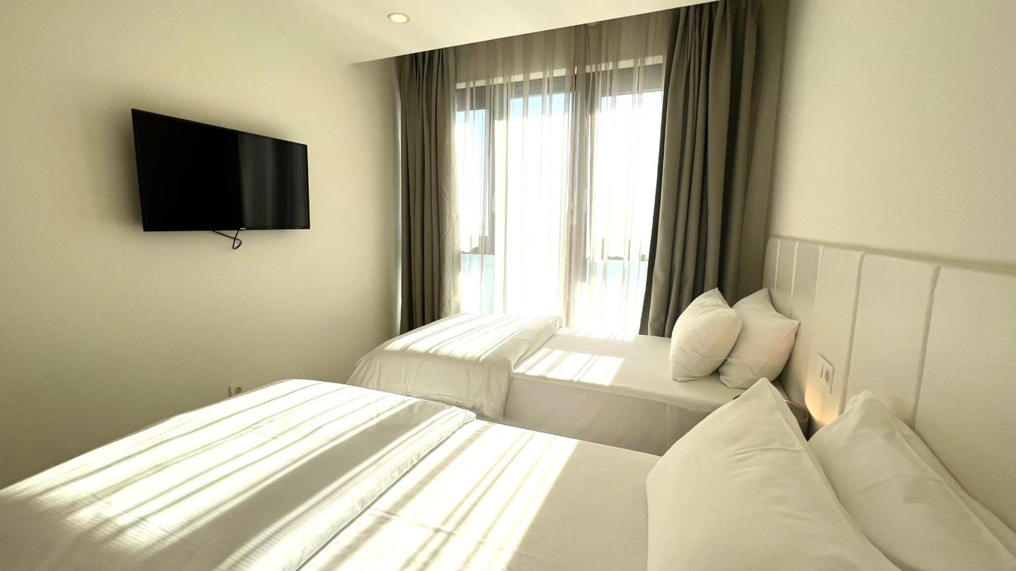 Aparthotel Sunraf Luxe Budva