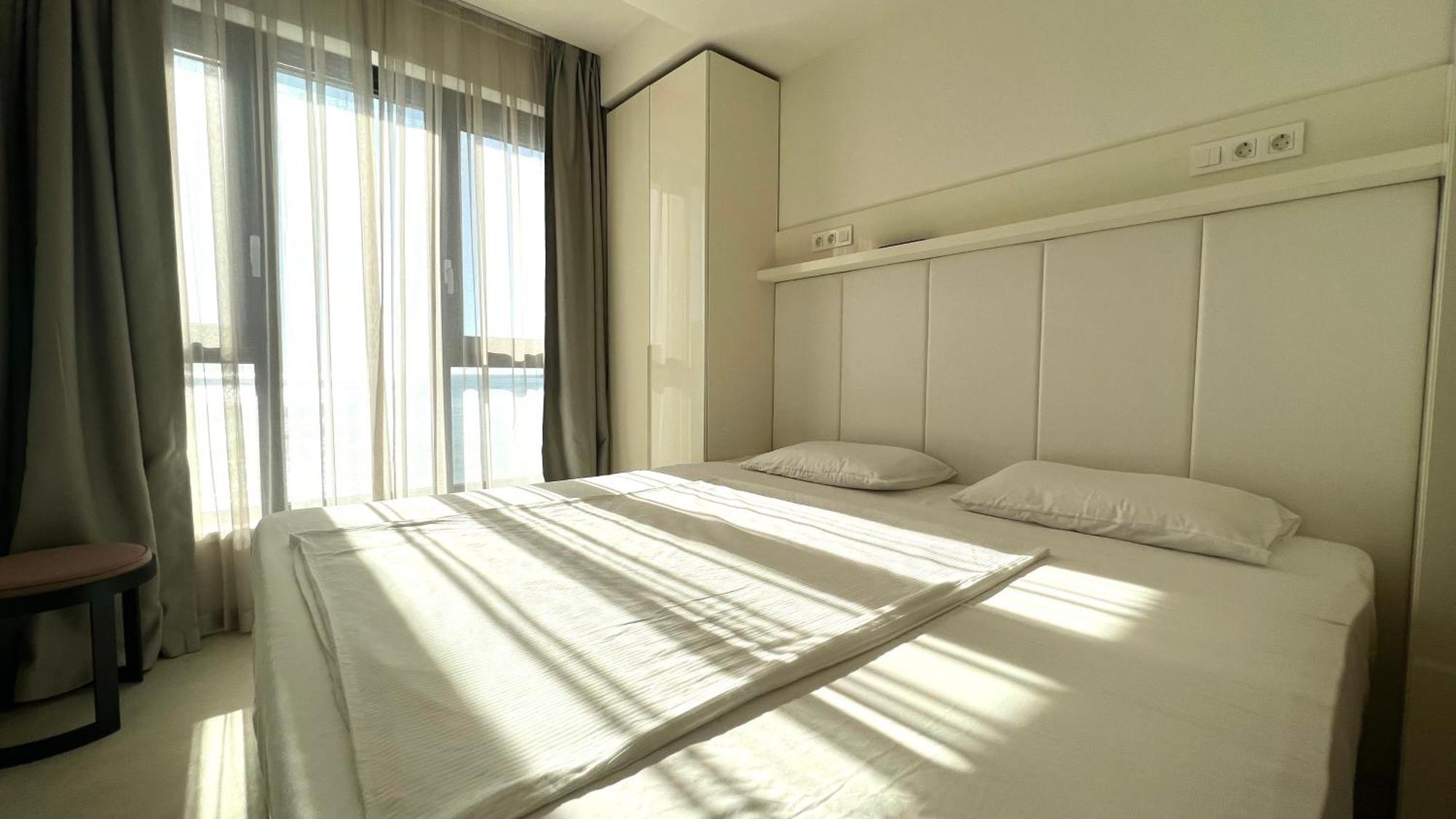 Aparthotel Sunraf Luxe