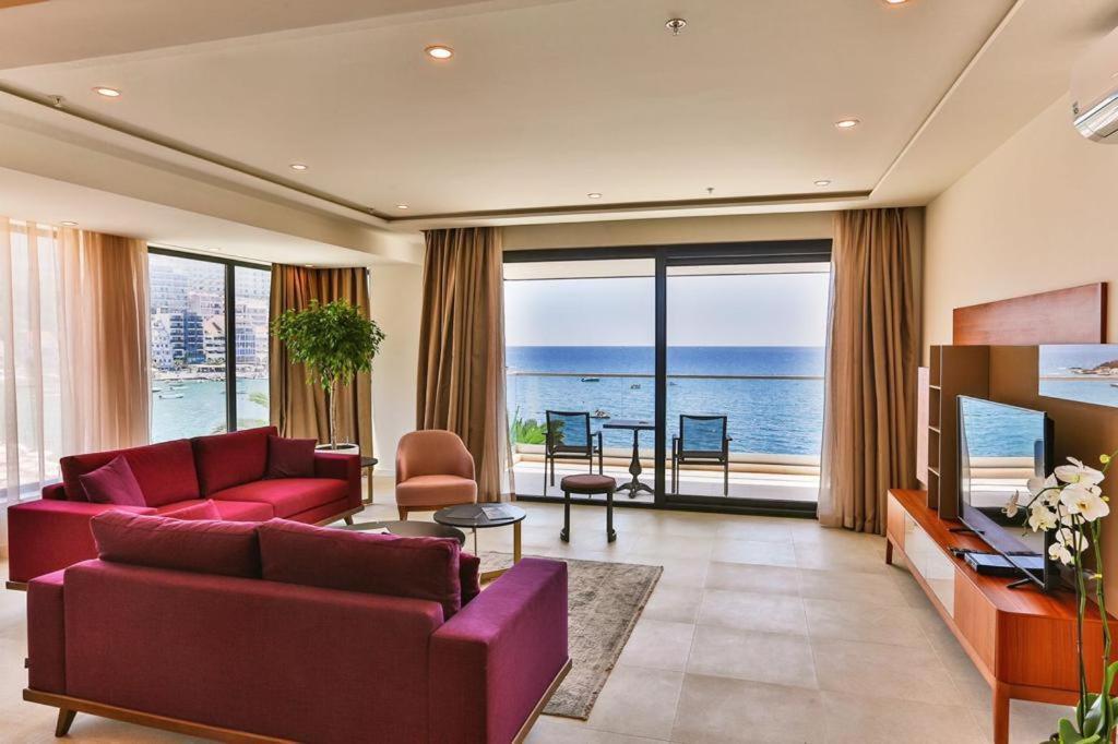 Sunraf Luxe Aparthotel
